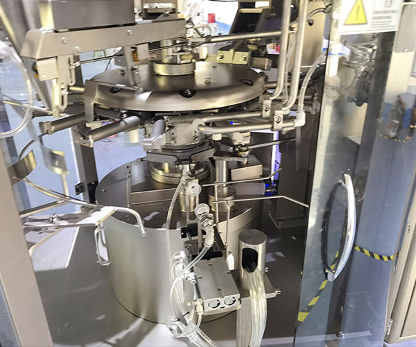 全自動組合秤包裝機細節(jié)展示